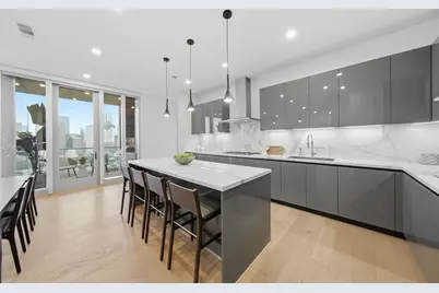 1711 Allen Parkway #2705, Houston, TX 77019 - Photo 9