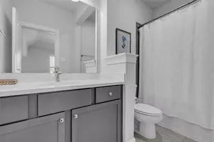 423 Round Top St, Webster, TX 77598 - Photo 35