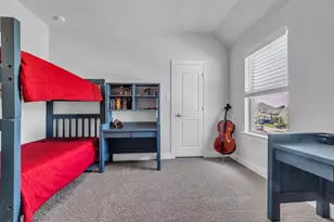 423 Round Top St, Webster, TX 77598 - Photo 31