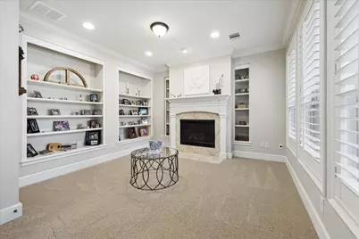 31 Windsor Court, Spring Valley Village, TX 77055 - Photo 27