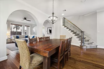 31 Windsor Court, Spring Valley Village, TX 77055 - Photo 7