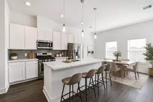 13151 Perennial Spgs Dr, Houston, TX 77048 - Photo 3