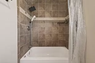 11414 Meadow Lake Dr, Houston, TX 77077 - Photo 37
