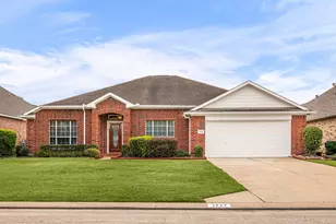 7727 Heron Lakes Dr, Houston, TX 77064 - Photo 3