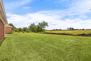 7727 Heron Lakes Dr, Houston, TX 77064 - Photo 29