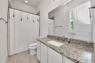 2606 Madeline Grove Dr, Houston, TX 77008 - Photo 37