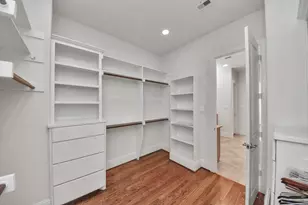 2606 Madeline Grove Dr, Houston, TX 77008 - Photo 33