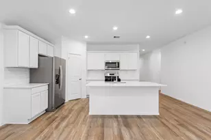 507 Cicero Ln, Pinehurst, TX 77362 - Photo 7
