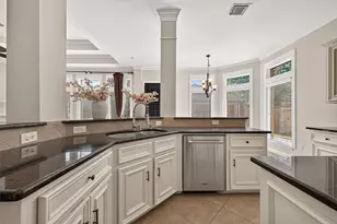 9218 Delacorte Ln, Missouri City, TX 77459 - Photo 13