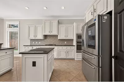 9218 Delacorte Lane, Missouri City, TX 77459 - Photo 11