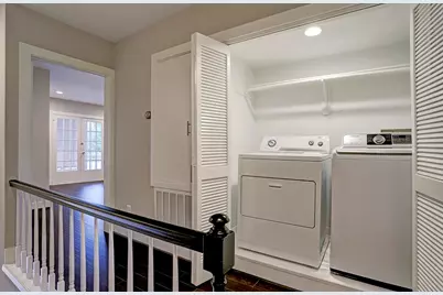 2328 Wroxton Road #A, Houston, TX 77005 - Photo 9