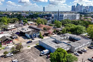 1423 Hawthorne, Houston, TX 77006 - Photo 17