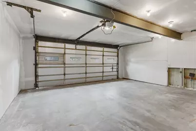 445 Longmeadow Street, Beaumont, TX 77707 - Photo 37