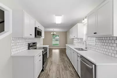 445 Longmeadow Street, Beaumont, TX 77707 - Photo 11