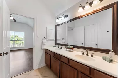 1719 Summergate Drive, Conroe, TX 77304 - Photo 19