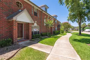 1287 El Camino Village Dr, Webster, TX 77058 - Photo 3