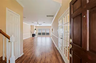 1287 El Camino Village Dr, Webster, TX 77058 - Photo 5