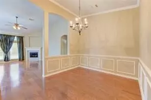 10507 Aster Crest Ct, Spring, TX 77379 - Photo 5