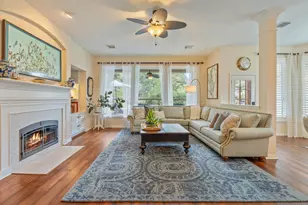 22 Greycrest Pl, The Woodlands, TX 77382 - Photo 15