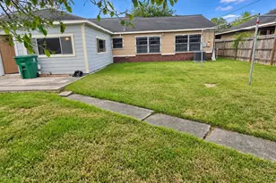 1203 Maroby St, Houston, TX 77017 - Photo 15