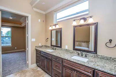 1516 Amundsen Street, Houston, TX 77009 - Photo 37