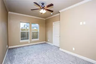 1516 Amundsen St, Houston, TX 77009 - Photo 11