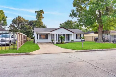 7315 Marilyn Lane, Houston, TX 77016 - Photo 5