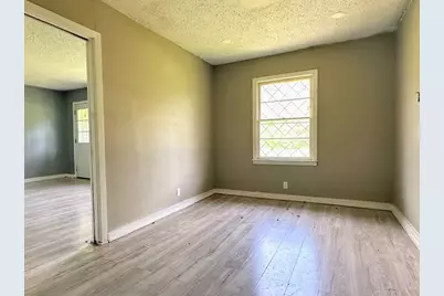 2212 Rugeley Street, Bay City, TX 77414 - Photo 5