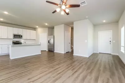 624 Levine Court, Conroe, TX 77316 - Photo 5