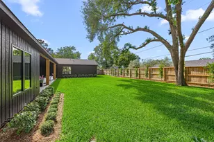 9142 Rangely Dr, Houston, TX 77055 - Photo 33