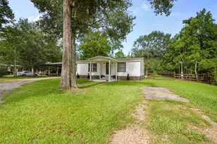 64 County Rd 4700, Dayton, TX 77535 - Photo 3