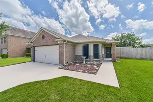 5435 Ginseng Dr, Baytown, TX 77521 - Photo 3