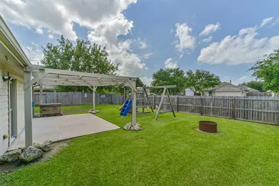 5435 Ginseng Drive, Baytown, TX 77521 - Photo 35