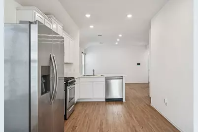 24046 Priano Forest Drive, New Caney, TX 77357 - Photo 9