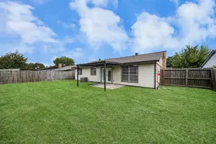 7023 Maczali Dr, Houston, TX 77489 - Photo 5