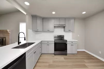 7023 Maczali Drive, Houston, TX 77489 - Photo 11