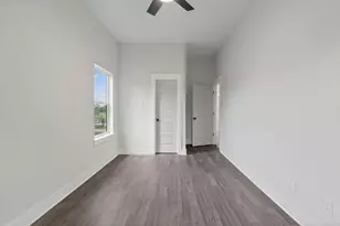 8114 Double Ave, Houston, TX 77088 - Photo 11