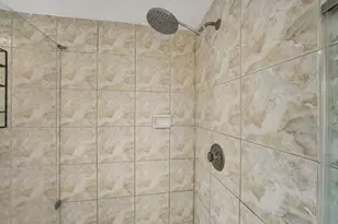 7503 Valley Laurel Ct, Houston, TX 77095 - Photo 5
