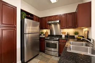 7575 Kirby Dr, Houston, TX 77030 - Photo 3
