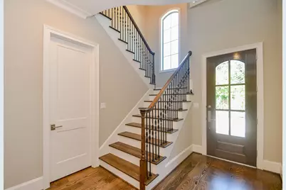 10207 Preston Crest Drive, Houston, TX 77042 - Photo 21