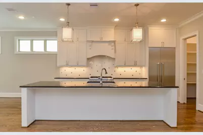 10207 Preston Crest Drive, Houston, TX 77042 - Photo 23