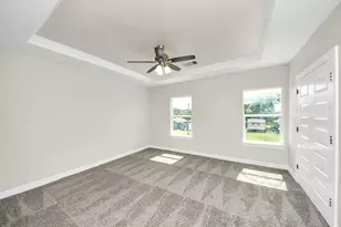 422 N 4th St, Beasley, TX 77417 - Photo 17