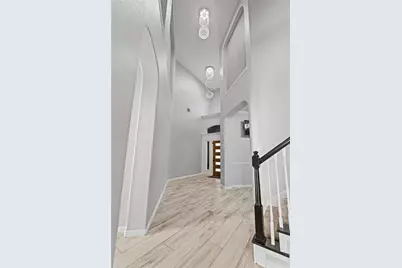 8111 Placid Point Court, Humble, TX 77396 - Photo 3