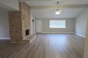 11115 Nepau Dr, Houston, TX 77477 - Photo 11