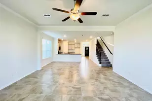 1915 Orchard Berry Ln, Katy, TX 77494 - Photo 9