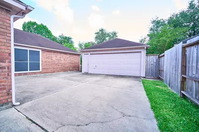 5022 Moss Run Drive, Missouri City, TX 77459 - Photo 25