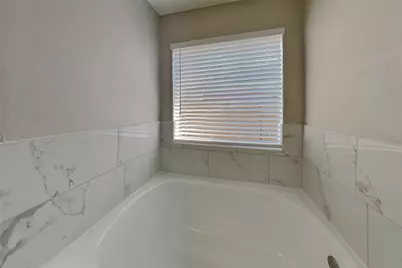 27089 Monarch Wood Drive, Humble, TX 77339 - Photo 11