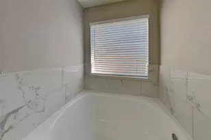 27089 Monarch Wood Dr, Humble, TX 77339 - Photo 11