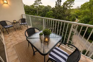 121 N Post Oak Ln, Houston, TX 77024 - Photo 23