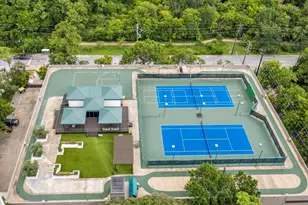 121 N Post Oak Ln, Houston, TX 77024 - Photo 27
